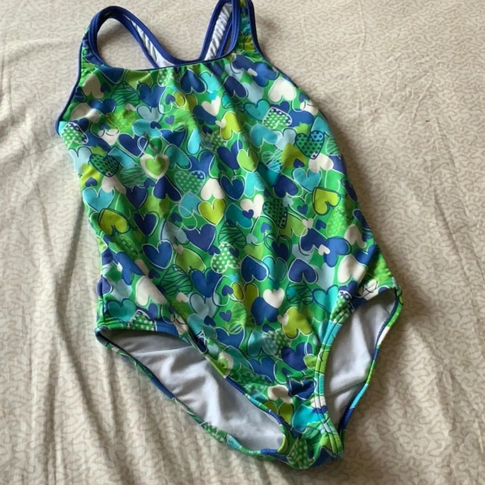 Speedo Blue & Green Heart-Print One-Piece Swimsuit in size 10